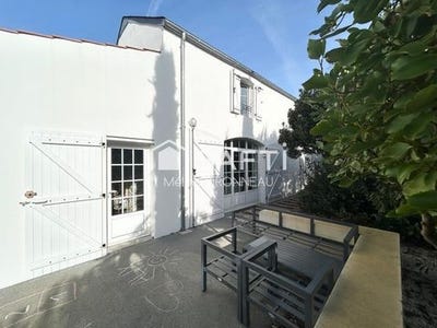 /international/fr/nesmy-pays-de-la-loire-120097719005/?lang=en
