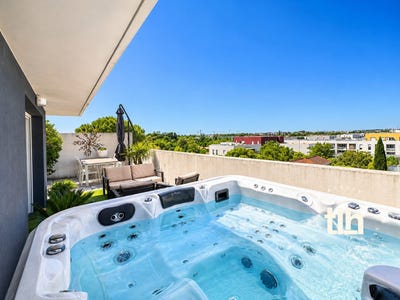 /international/fr/castelnau-le-lez-languedoc-roussillon-310108596993/?lang=id