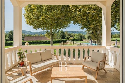 /international/fr/le-pont-de-beauvoisin-rhone-310102991794/