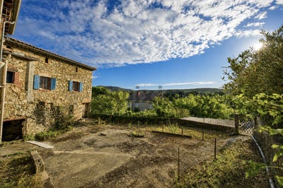 /international/fr/saint-martin-de-valgalgues-languedoc-roussillon-310103091924/