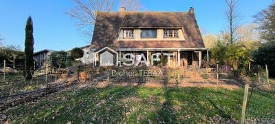 /international/fr/senonches-centre-val-de-loire-310106749775/