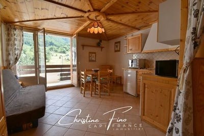 /international/fr/la-salle-les-alpes-provence-alpes-cote-d-azur-310100890445/