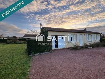 /international/fr/la-foye-monjault-charente-310104801353/