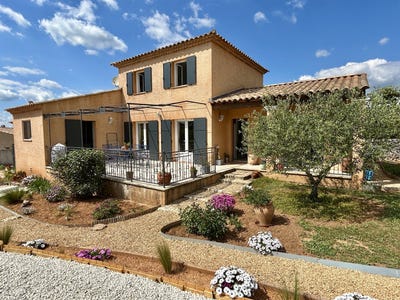 /international/fr/saint-siffret-languedoc-roussillon-310107623836/