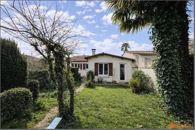 /international/fr/angouleme-charente-310108375034/