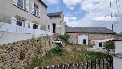 /international/fr/le-mayet-de-montagne-auvergne-310109929046/