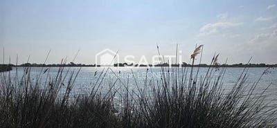 /international/fr/gruissan-languedoc-roussillon-310106336002/
