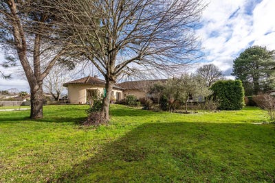 /international/fr/cugnaux-midi-pyrenees-310108406391/