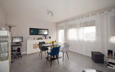 /international/fr/vichy-auvergne-120096668197/