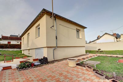 /international/fr/blois-centre-val-de-loire-310100859754/