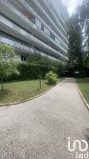 /international/fr/chatillon-ile-de-france-310100666838/