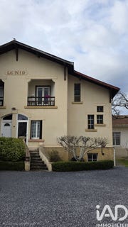 /international/fr/lourdes-midi-pyrenees-310105649019/