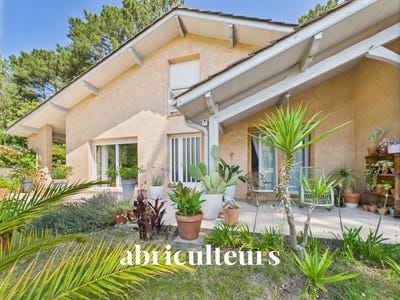 /international/fr/6-rue-des-pluviers-seignosse-aquitaine-310101156340/