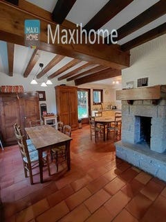 /international/fr/le-chambon-sur-lignon-auvergne-310110163437/