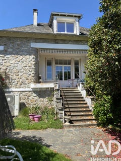 /international/fr/perpezac-le-noir-limousin-310107561501/