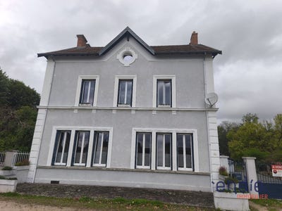 /international/fr/cosne-d-allier-auvergne-310102367741/