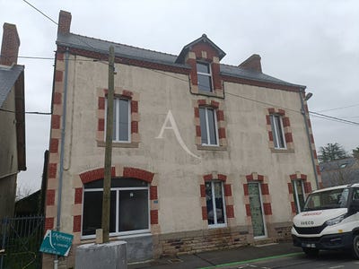/international/fr/plesse-pays-de-la-loire-310107359198/