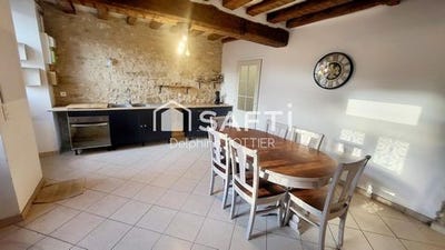 /international/fr/crepy-en-valois-picardie-310101376433/
