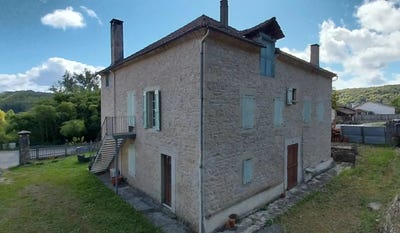 /international/fr/caylus-midi-pyrenees-310102133367/