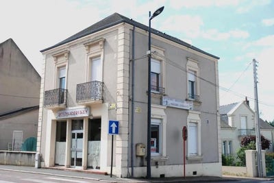 /international/fr/le-creusot-burgundy-310098841288/