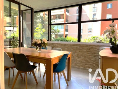 /international/fr/la-seyne-sur-mer-provence-alpes-cote-d-azur-310108421307/