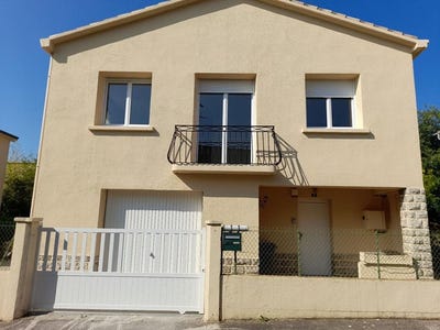 /international/fr/paulhan-languedoc-roussillon-310105812384/