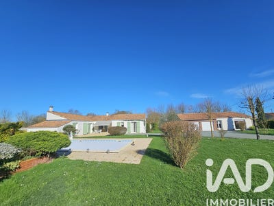 /international/fr/amure-charente-310105922205/