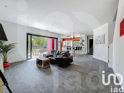 /international/fr/aussonne-midi-pyrenees-310100886819/