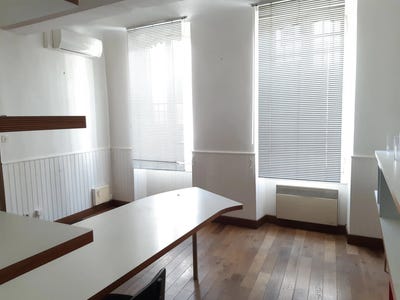 /international/fr/tarascon-provence-alpes-cote-d-azur-310105083366/