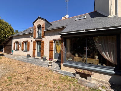 /international/fr/nozay-pays-de-la-loire-310109235595/