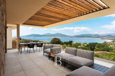 /international/fr/pietrosella-corsica-310119636873/