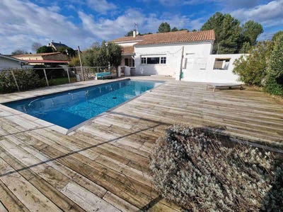 /international/fr/pugnac-aquitaine-310098731790/
