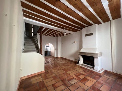 /international/fr/montfrin-languedoc-roussillon-310108466238/