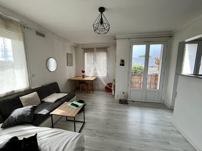 /international/fr/dourdan-ile-de-france-310104465947/
