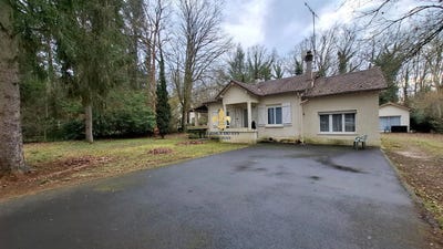 /international/fr/lamorlaye-picardie-310098973558/