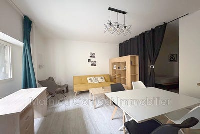 /international/fr/nimes-languedoc-roussillon-310103140710/