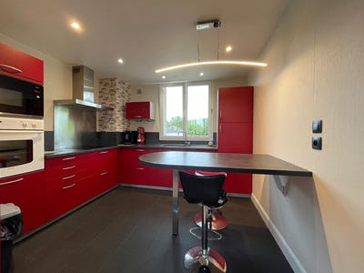 /international/fr/aurillac-auvergne-310108758945/