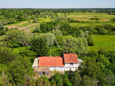 /international/fr/le-perrier-pays-de-la-loire-310108699965/