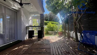 /international/fr/ceret-languedoc-roussillon-310108926440/?lang=id