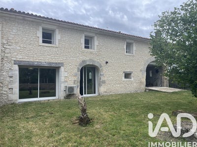/international/fr/saint-martial-sur-ne-charente-310107911755/
