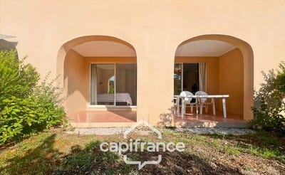 /international/fr/mallemort-provence-alpes-cote-d-azur-310100523105/