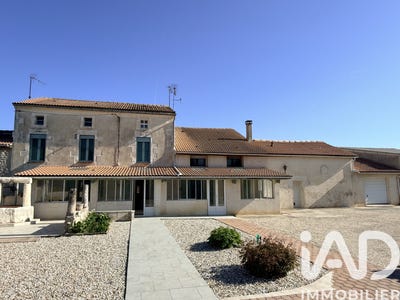 /international/fr/saint-genis-de-saintonge-charente-310104795433/