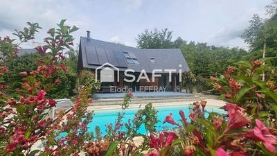 /international/fr/chateau-l-hermitage-pays-de-la-loire-310108187661/