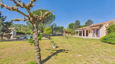 /international/fr/sampzon-rhone-310107887394/