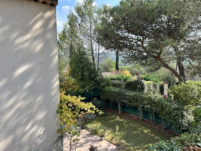 /international/fr/mallemort-provence-alpes-cote-d-azur-310104337319/