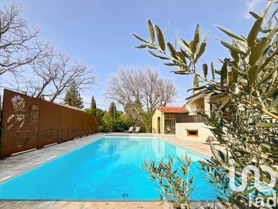 /international/fr/saint-michel-d-euzet-languedoc-roussillon-310107739682/