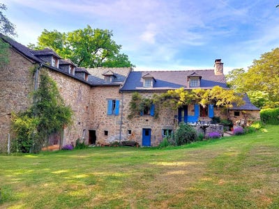 /international/fr/lunac-midi-pyrenees-310108465926/