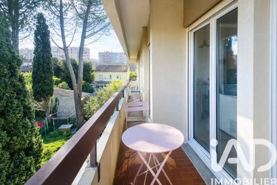/international/fr/nimes-languedoc-roussillon-310103608581/