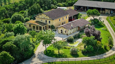 /international/fr/le-brouilh-monbert-midi-pyrenees-310109100441/?lang=id