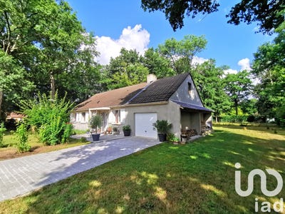 /international/fr/boismorand-centre-val-de-loire-310101227625/?lang=it